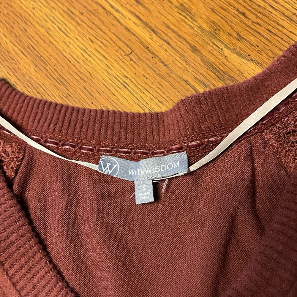 Wit & Wisdom Crochet Inset Blouson Sleeve Pullover - Picture 4 of 6